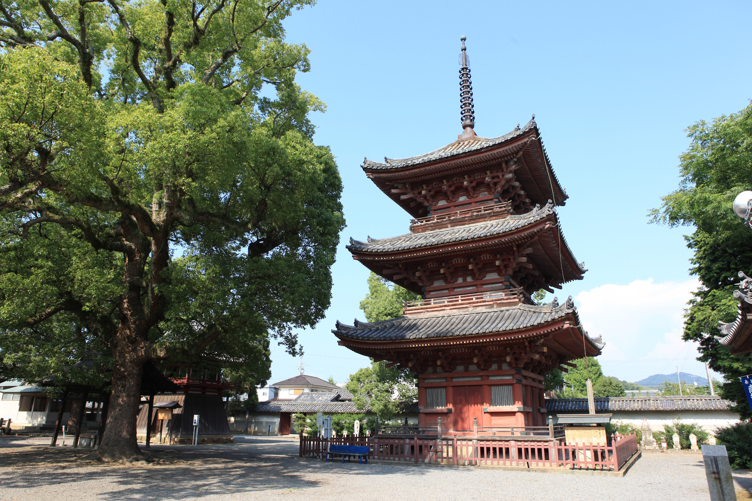 斑鳩寺 観光スポット 兵庫県公式観光サイト Hyogo ナビ ひょうごツーリズムガイド