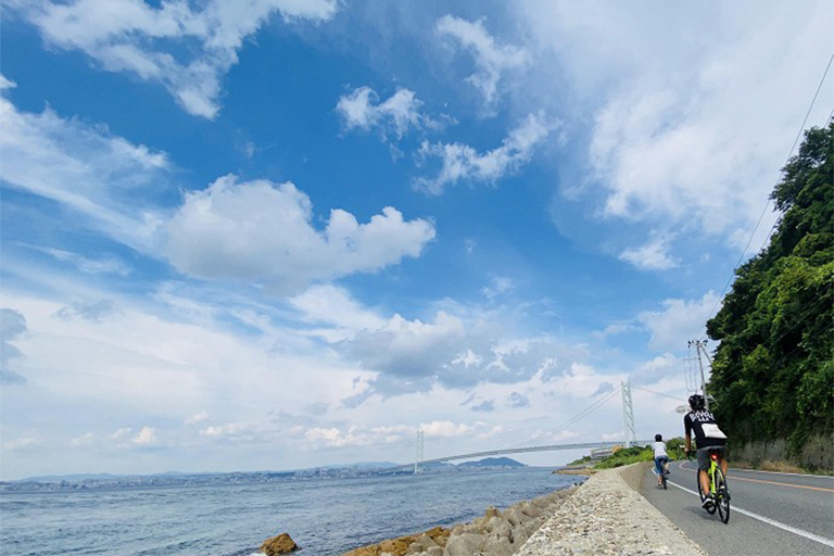 自転車で日本誕生の神話を巡る淡路島