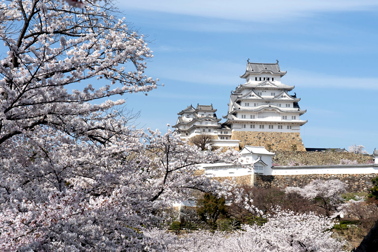 Traveling Around the Three Castle Towns of Harima