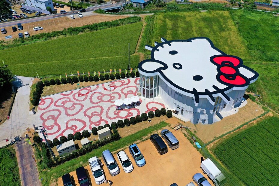 Hello Kitty Smile 観光スポット 公式 兵庫県観光サイト Hyogo ナビ 知っておきたい観光情報が盛りだくさん