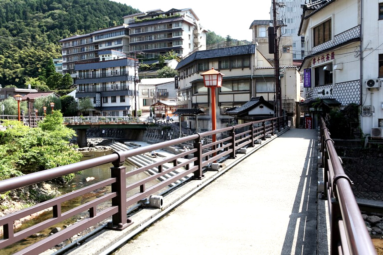 但馬ならではの美味がいっぱい 湯村温泉で食べ歩き 口コミ 公式 兵庫県観光サイト Hyogo ナビ 知っておきたい観光情報が盛りだくさん