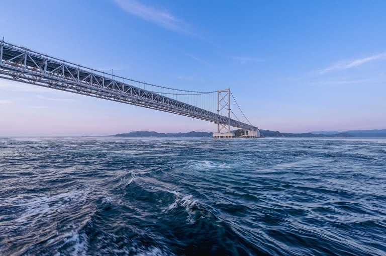 淡路島の絶景を巡るドライブリトリート