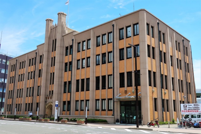 デザイン・クリエイティブセンター神戸(KIITO)