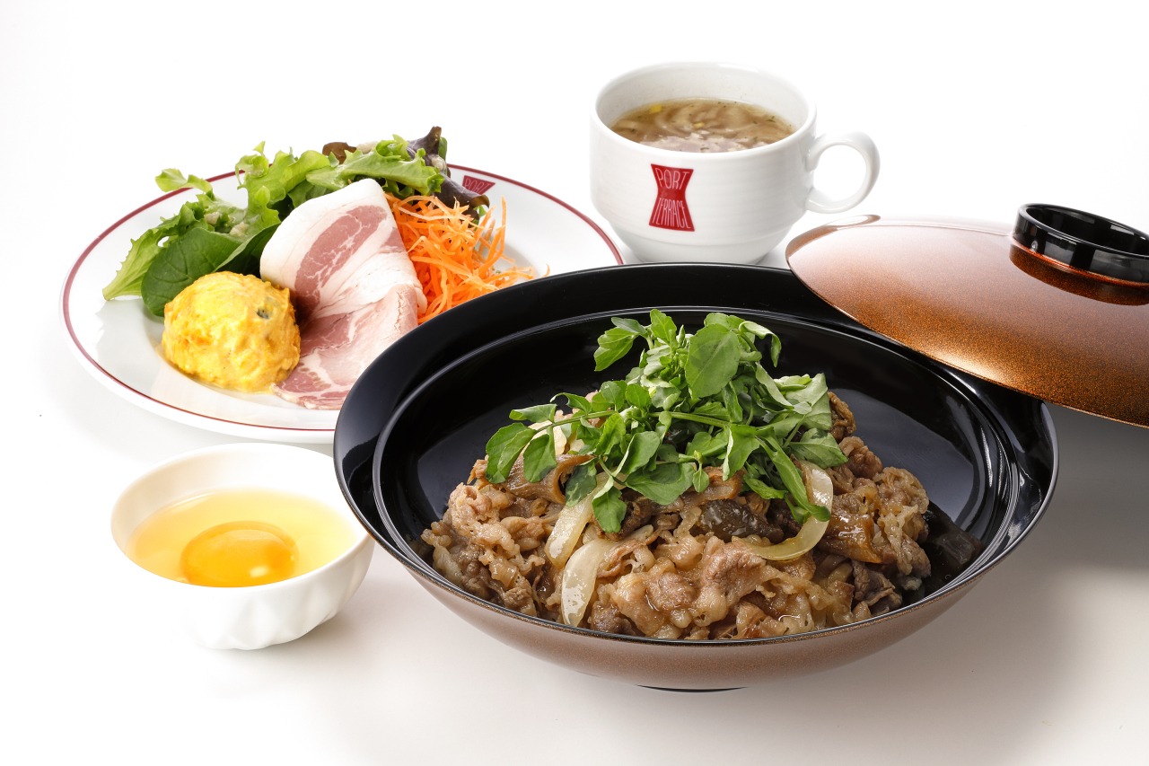 レストラン・カフェ&バーPORT TERRACE「謹製 神戸ビーフⓇの牛丼」