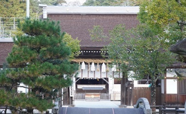 【ハイヤープラン】 国生み神話の聖地「伊弉諾神宮」を訪ねる旅