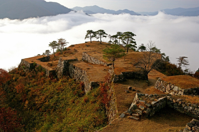 天空の城・竹田城跡ガイドツアー